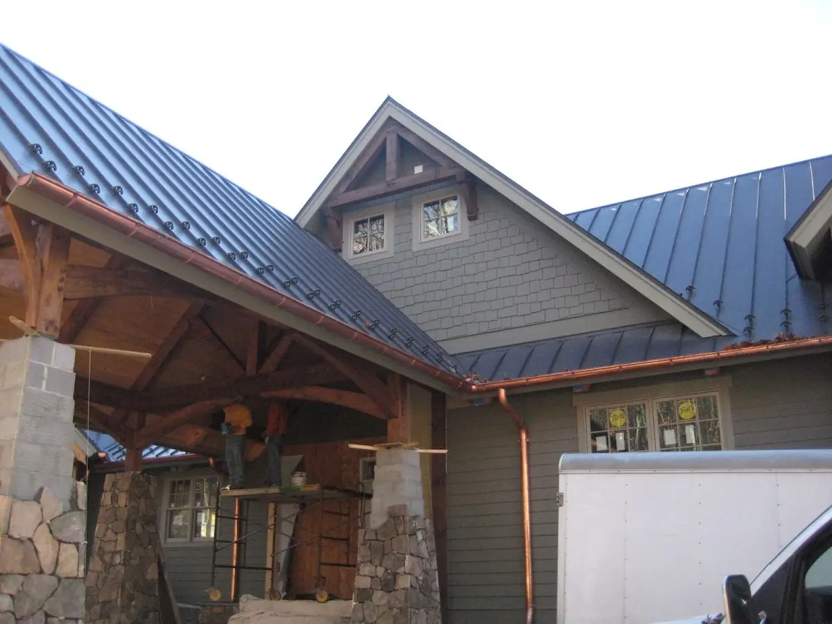 Craftsman Roofing team delivering quality roofing work in Walnut Park